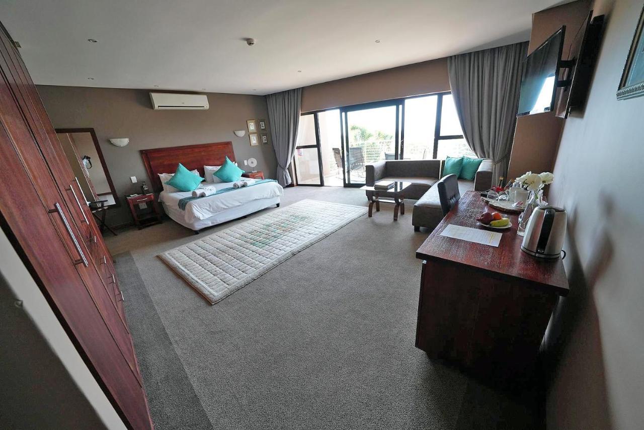 Over The Moon Guesthouse Johannesburg Esterno foto